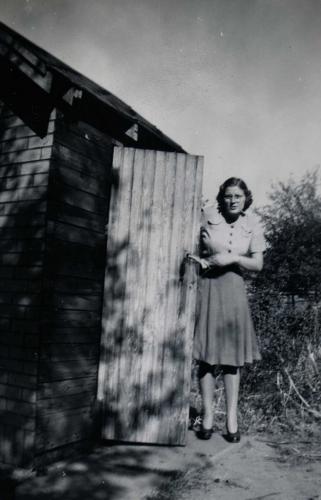 Evelyn Ragsdale010a