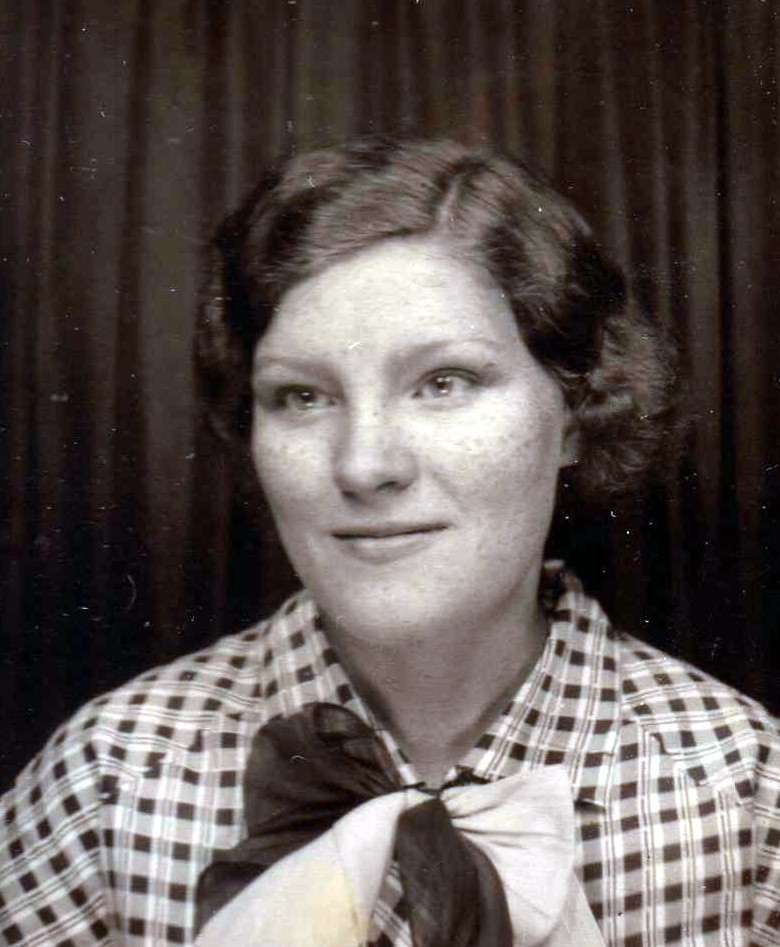 Evelyn Ragsdale011